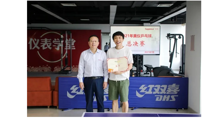 他不是美仪“员工”，却拿了美仪的乒乓球冠军！