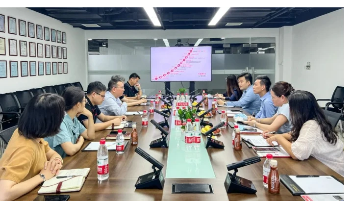 40℃高温下，新加坡贵客到访美仪！